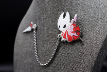 Load image into Gallery viewer, Hollow Knight Chained Enamel Pins